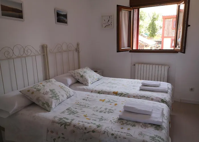 Casa De La Presa Holiday home *